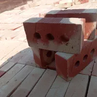 اجر سه سوراخ شبستر|مصالح و تجهیزات ساختمان|تبریز, |دیوار