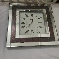 ساعت دیواری