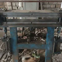 باسلام یک عدد گیوتین 2میل 120 سانت سالم و پر قدرت|ماشین‌آلات صنعتی|قم, محمد آباد|دیوار