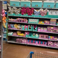 استخدام مدل خانم جهت تولید محتوای اینستا|استخدام رایانه و فناوری اطلاعات|تهران, میرداماد|دیوار