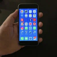 آیفون تمیز در حد - iphone se 2020