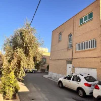 خانه دو نبش  شهرک دانشگاه