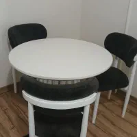 میز نهار خوری ۳ و ۴ نفره گرد
