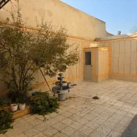 منزل دوطبقه مناسب برای سه خانواده|فروش خانه و ویلا|نجف‌آباد, طالقانی|دیوار