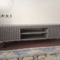 میز تلوزیون در حد نو ترتمیز