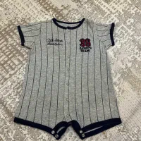 هرتکه لباس فقط ۳۰تومن