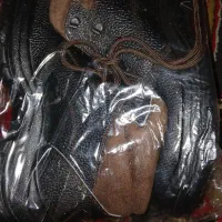 تعداد ۵ جفت کفش کار ایمنی