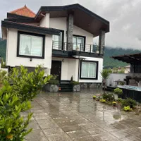 فک کن تو عمارتتی پشت به جنگل/آواز پرنده‌تو‌خونته