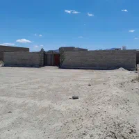 زمین ۵۲۰ متر کامل با بلوک دیوار چینی شده درب بزرگ