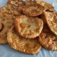 اگردک نوعی نان روغنی است محصول شهر همدان|خوردنی و آشامیدنی|تهران, شهرک رضویه|دیوار