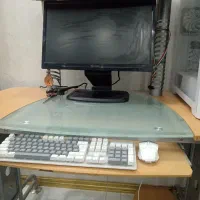 میز کامپیوتر