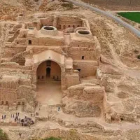 نگهبانی گلخانه