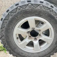 رینگ و لاستیک کاپرا هایلوکس پیکاپ پاترول