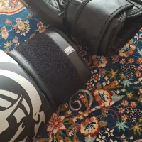 یک جفت دستکش بوکس|تجهیزات ورزشی|تهران, جوادیه تهرانپارس|دیوار