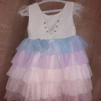 لباس بچگونه|کفش و لباس بچه|اهواز, زندوکیلی|دیوار