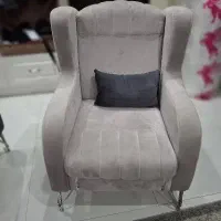 مبل هفت نفره و میزناهار خوری شش نفره|مبلمان خانگی و میز عسلی|تهران, شهمیرزادی|دیوار