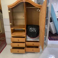 تخت و کمد کودک