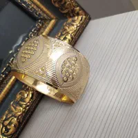 تکپوش طلا