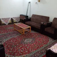 اجاره خانه ویلایی یک خوابه با حیاط بزرگ