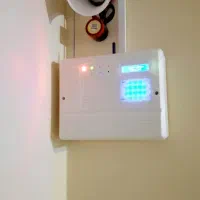 آسودگی کنترل از راه دور اماکن با دوربین و دزدگیر|دوربین مداربسته|لامرد, |دیوار