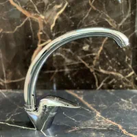 شیر شاوری و علم دوش یونیورست|مصالح و تجهیزات ساختمان|تهران, بروجردی|دیوار