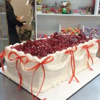 کیک تولد به قیمت عمده|خدمات پذیرایی، مراسم|یزد, |دیوار