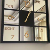 ساعت دیواری