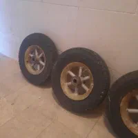 چهار چرخ اکو و مداحی