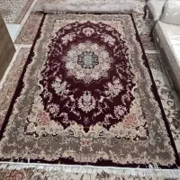 دو عدد فرش ۶ متری