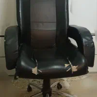 صندلی چرخی