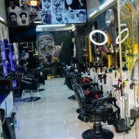 اجاره صندلی آرایشگاه مردانه|استخدام درمانی، زیبایی، بهداشتی|شیراز, شهرک مفتح|دیوار