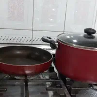قابلمه تفلون و ماهیتابه تمیز و سالم و وزن سنگین|ظروف پخت‌وپز|تهران, پرستار|دیوار