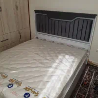 تخت دو نفر طوسی سفید|تخت و سرویس خواب|دماوند, دماوند|دیوار