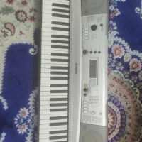 پیانو یاماها psr e313