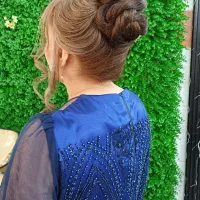 آموزش انواع شنیون، بافت ، زلف ،|خدمات آرایشگری و زیبایی|شیراز, کوشک میدان|دیوار