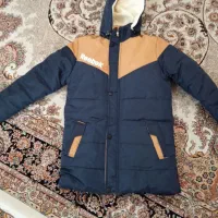 کاپشن برندReebok سایز مدیوم آبی زرد آکبند