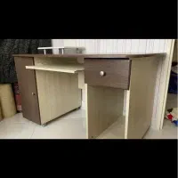 میز تحریر و میز کامپیوتر