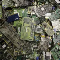 ضایعات برد الکترونیکی