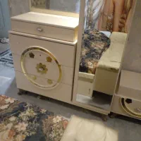 فروش تخت و کمد و اینه کنسول