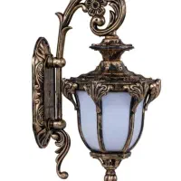 چراغ دیواری ، سردری ، آویز و چمنی..