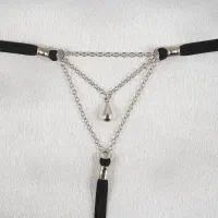 لباس زیر زنانه|لباس|اندیشه, اندیشه فاز ۱|دیوار