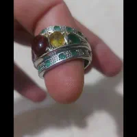 ان گ ش ت ر نقره