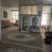 120متر‌2خواب‌تمیز‌ومرتب‌ودلباز‌خیابان‌طالقانی