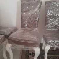چهار عددصندلی سالم وتمیز