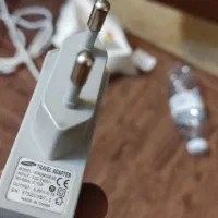 شارژر اصلی گوشی سامسونگ قدیمی|لوازم جانبی موبایل و تبلت|قم, باجک دو|دیوار