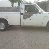 ماشین وانت مدل ۸۳ تر تمیز