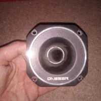 چاقو .تیوتر باند و|کوهنوردی و کمپینگ|شاهین‌شهر, شهرک گلدیس|دیوار