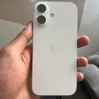 ایفون ۱۷ نرمال