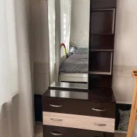 میز آرایشی آیینه دار