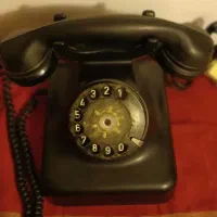 تلفن قدیمی وسالم|کلکسیون اشیاء عتیقه|برخوار, |دیوار